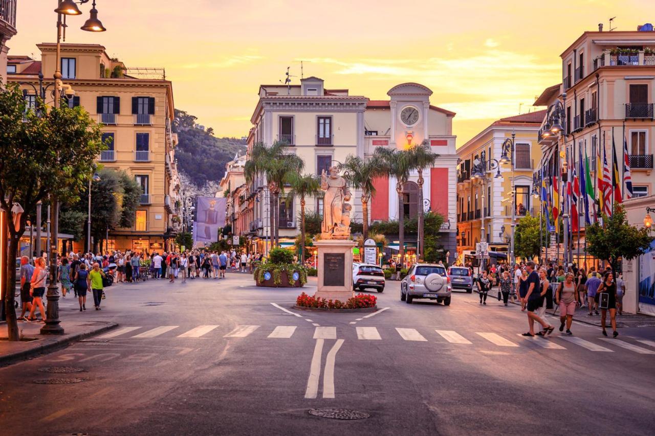B&B Mamma Sorrento Holidays Bagian luar foto